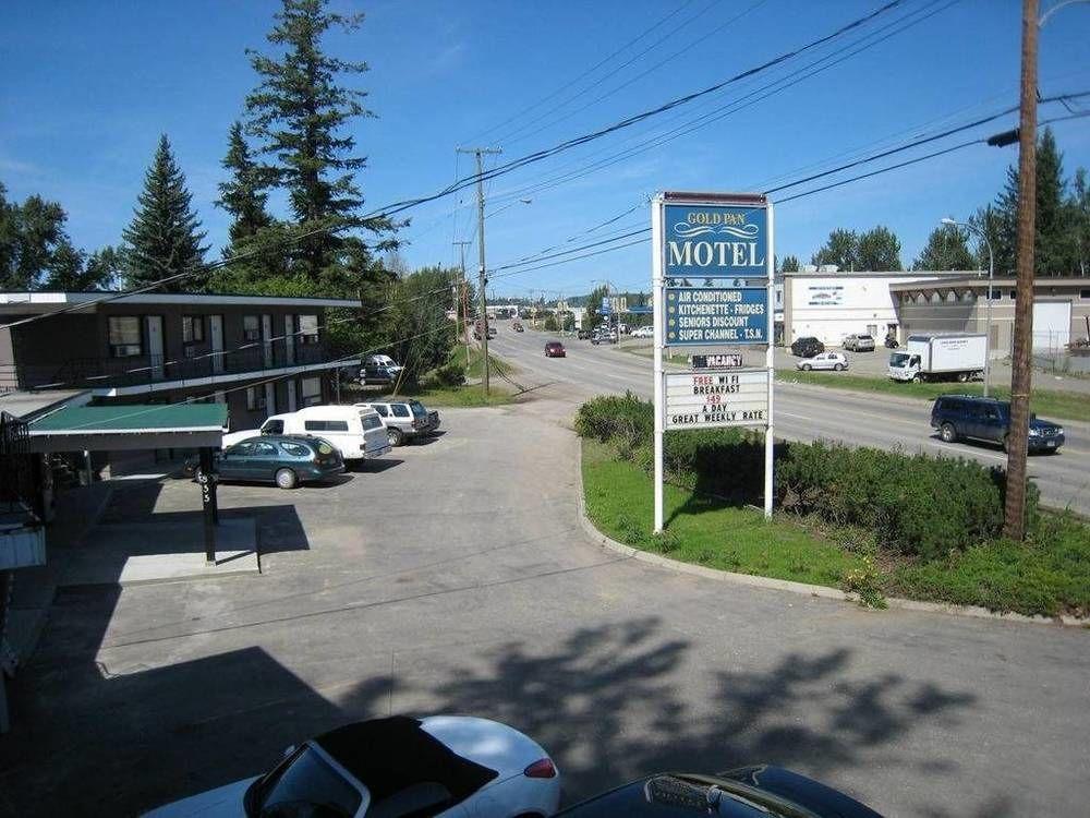 Gold Pan Motel Quesnel Exterior photo