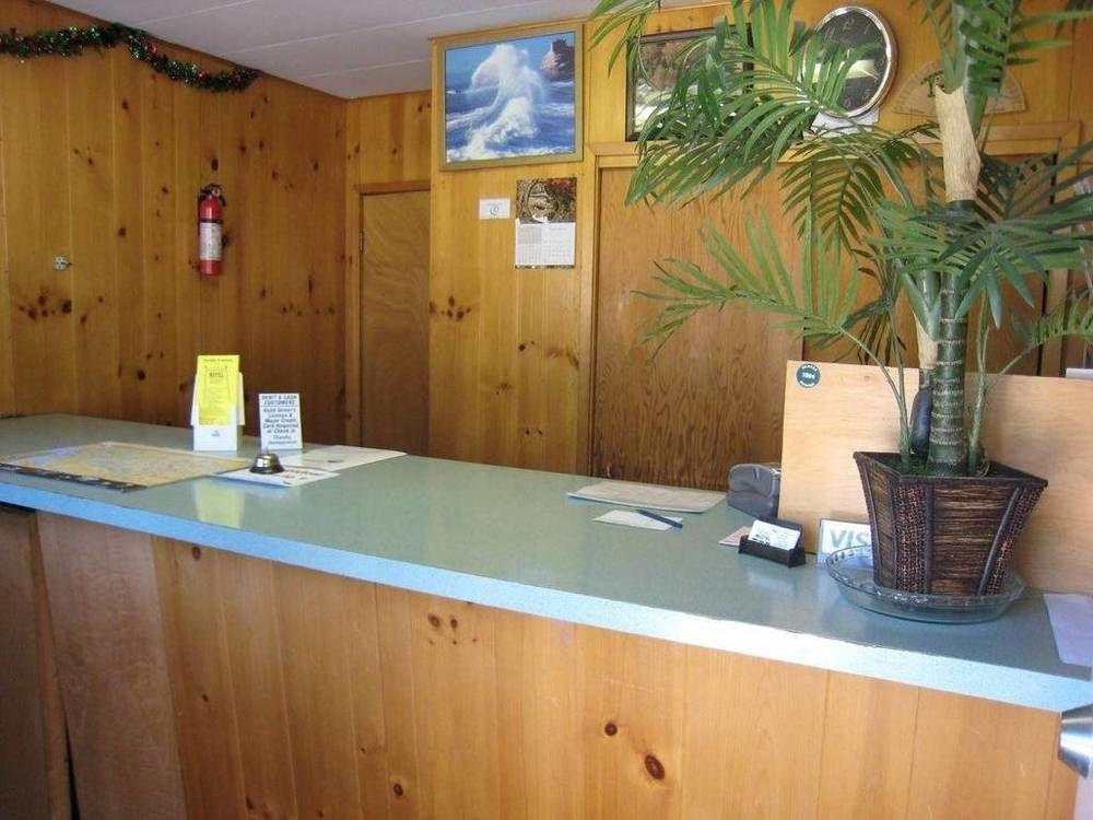 Gold Pan Motel Quesnel Exterior photo