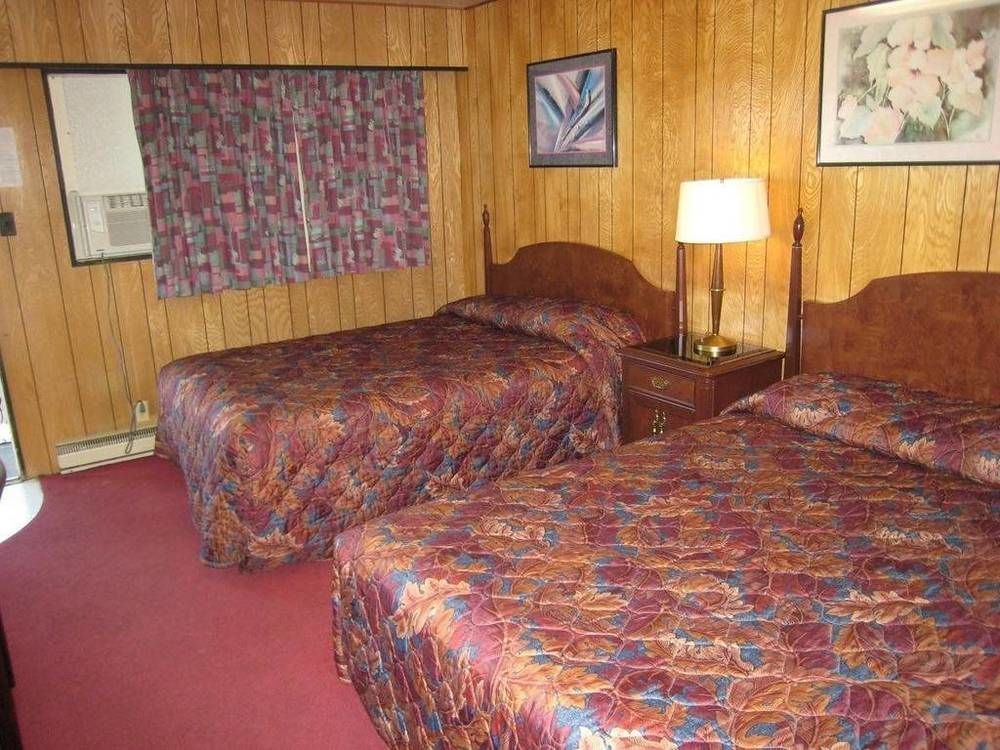Gold Pan Motel Quesnel Exterior photo